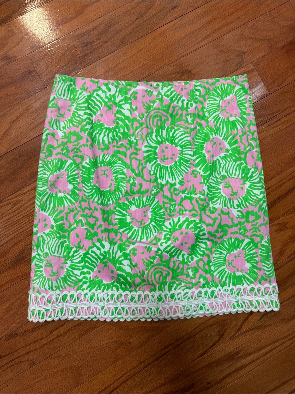 Lilly Pulitzer Pink & Green Floral Scalloped-Trim Mini Skirt